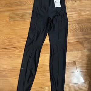 Nike City Ready Black Performance Leggings with High Waist NWT